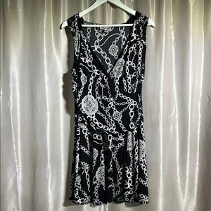 Jennifer Lopez Black and White V-Neck Sundress